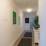 شقة Kaiserbrunnen Gastromeile, City, Messe & Stadionnah