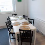 Kaiserbrunnen Gastromeile, City, Messe & Stadionnah *