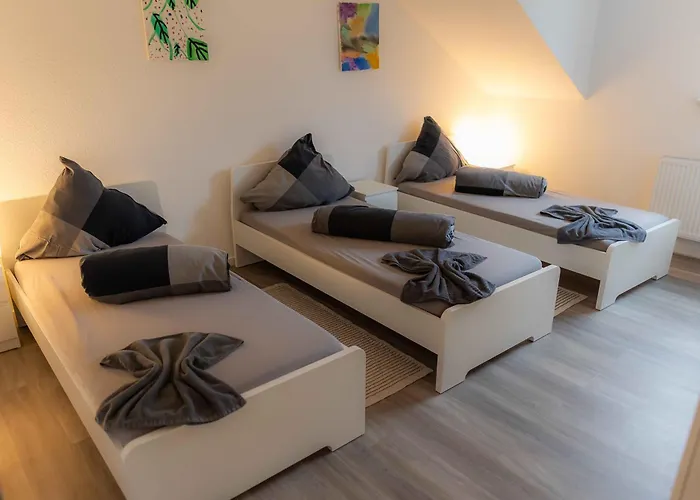 Kaiserbrunnen Gastromeile, City, Messe & Stadionnah Apartment